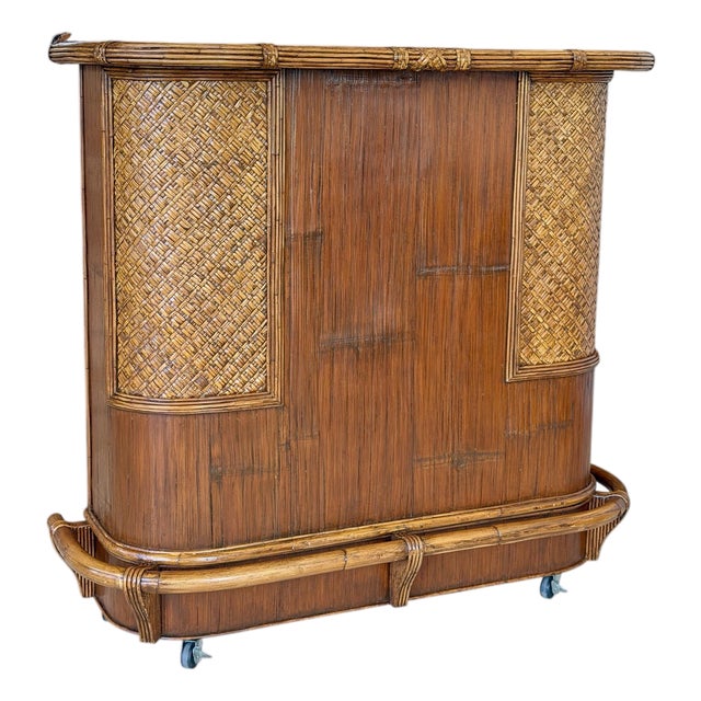 Vintage Boho Coastal Rattan & Pencil Reed Rolling Bar Cabinet With Gallery Rail For Sale