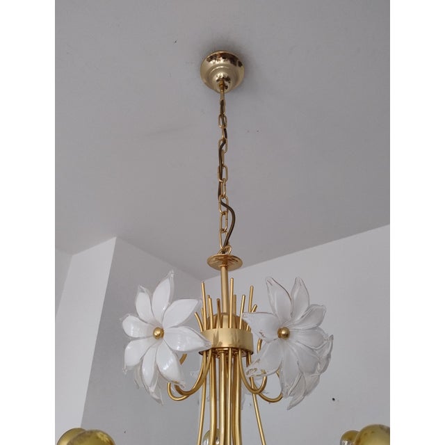 Murano Glass White Flowers Chandelier, 1970s For Sale - Image 13 of 18