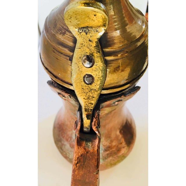 Antique Dallah Coffee Pot, Hand-Hammered Copper & Brass, Oman, 1890 For Sale - Image 9 of 18