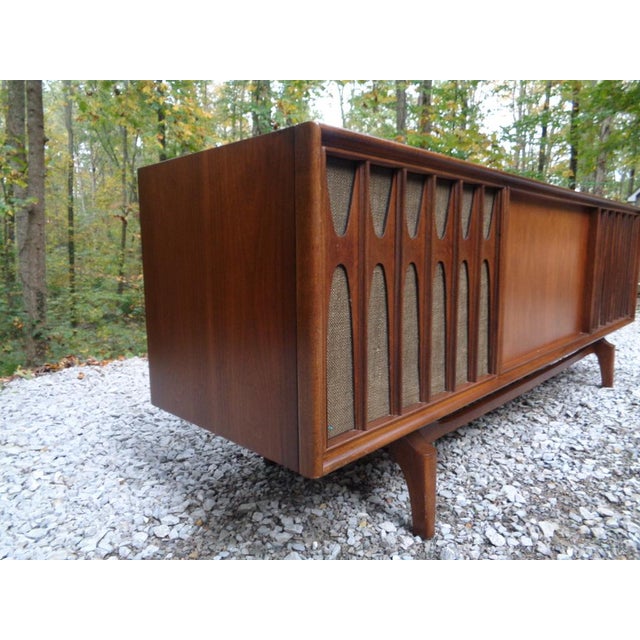 Mid Century Modern Rca Victor Brasilia Stereo Console Chairish
