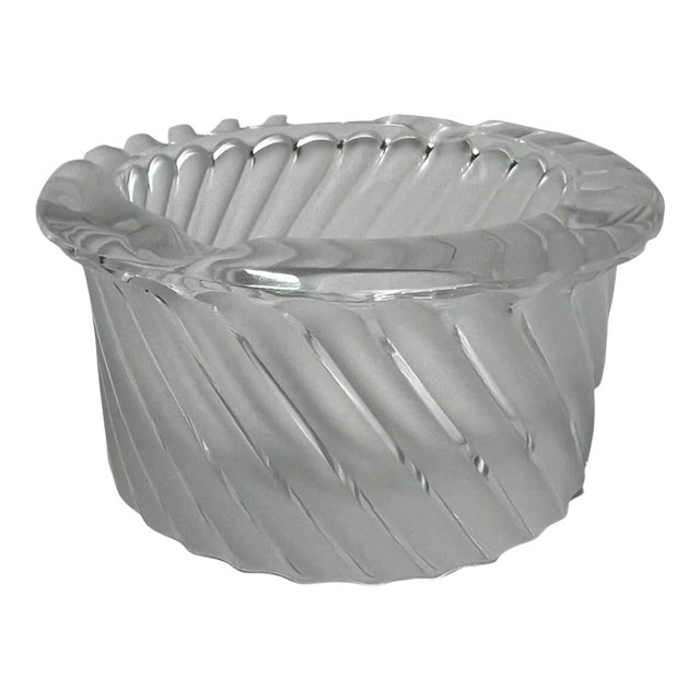 French Art Deco Lalique "Smyrne" Crystal Ashtray, Circa 1920s For Sale