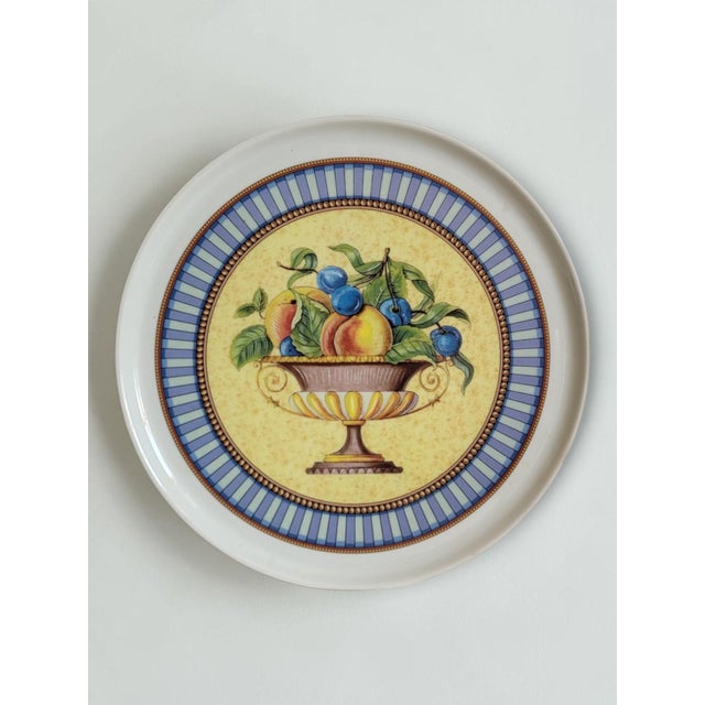 Pie Service and Platter and Plates in Limoges Porcelain, 1960s, Set of 7 For Sale - Image 3 of 9
