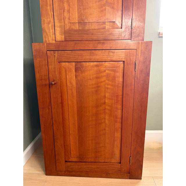 Vintage 1982 Thos Moser Shaker Double Cupboard For Sale In Denver - Image 6 of 11