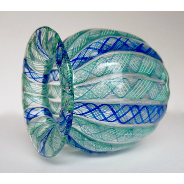 Vintage C.1960's Italian Hand-Blown Fratelli Toso "Latticino" Ribbon Murano Decorative "Bulbous" Vessel/Bowl For Sale In Rochester - Image 6 of 13