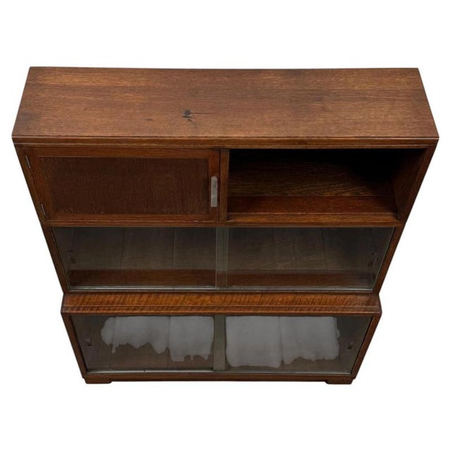 Antique Early 20th Century English Glazed Oak Display Cabinet from Minty LTD For Sale - Image 3 of 13