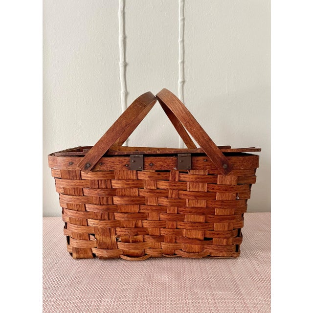 Woven Hinged Lid Picnic Basket with Handles For Sale - Image 4 of 10
