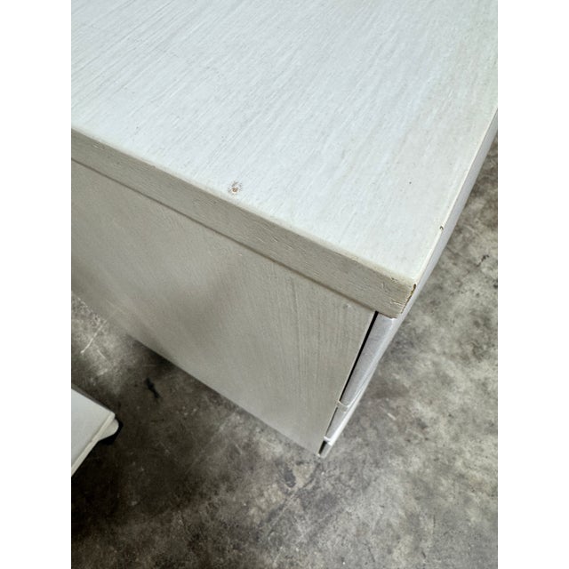 Vintage Red Lion Dorothy Draper Styler 3 Drawer Chests - A Pair For Sale In Richmond - Image 6 of 12