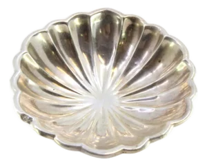 Ring in Gummed Silver