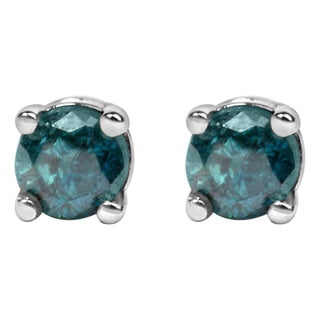 .925 Sterling Silver 0.15 Cttw Round Brilliant-Cut Blue Diamond Classic 4-Prong Stud Earrings (Fancy Color-Enhanced, I2-I3 Clarity) For Sale