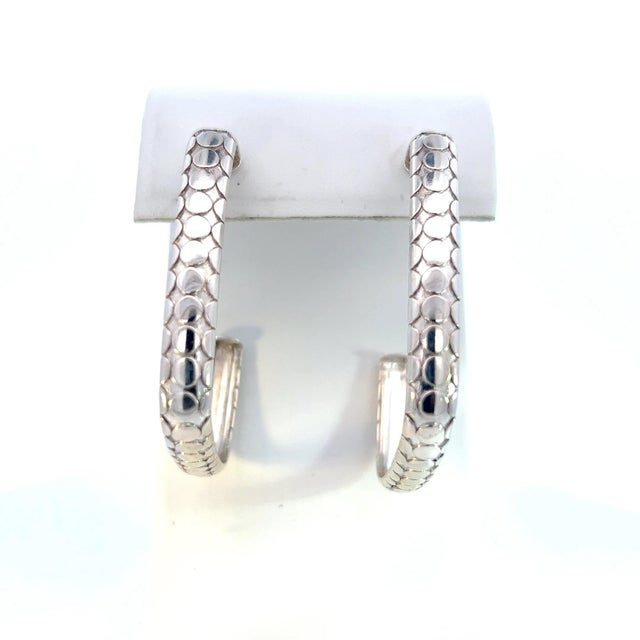 John Hardy Estate Dot Collection Earrings Sterling Silver JH86 DETAILS Dot Collection Style: Dot Earrings Height: 47 x 44...