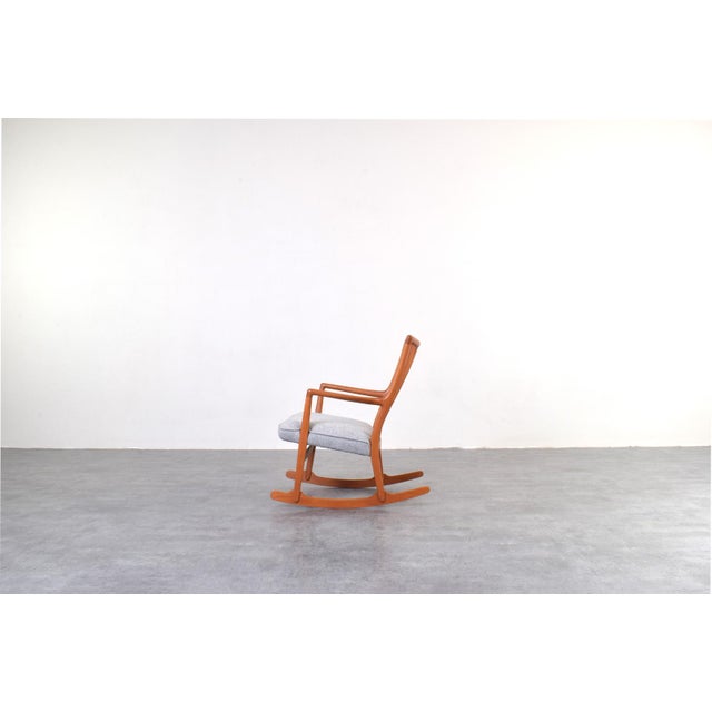 Oak Ml33 Rocking Chair by Hans J. Wegner for A/S Mikael Laursen, 1950s For Sale - Image 4 of 18
