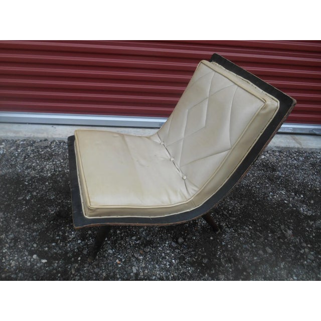 1960s Early Mid-Century Modern Carter Bros. Scoop Chair For Sale - Image 5 of 5