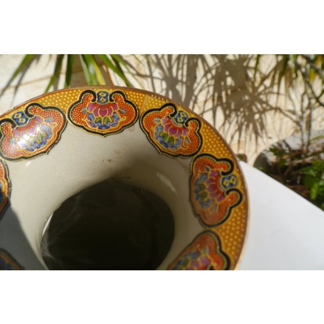 Gold Vintage Royal Satsuma Vase Mountain Scene & Florals Moriage Gold Tone Green For Sale - Image 8 of 12