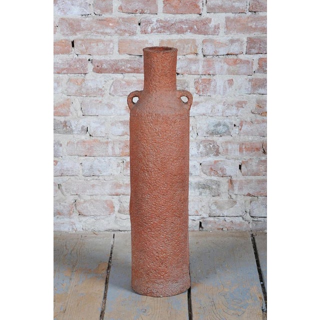 This original ceramic vase originates from 1940s Czechoslovakia and stylistically belongs to the Art Deco / Mid-Century...