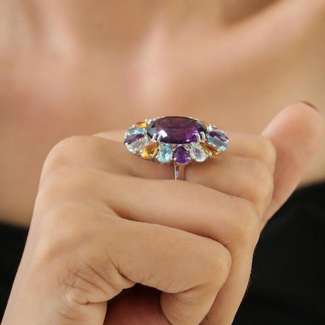 Gemstone Handcrafted 15.5Ct Aquamarine & Blue Topaz Silver Ring With Amethyst and Citrine Accents - Size 6 For Sale - Image 7 of 15