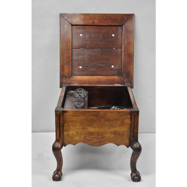 Antique Flip Top Georgian Chippendale Style Mahogany Shoe Shine Box Footstool For Sale - Image 11 of 18