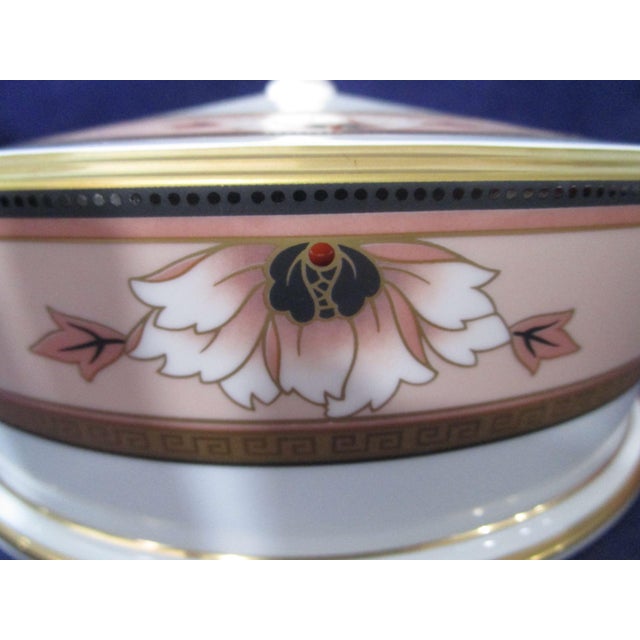 Peach Vintage Noritake Commemoration Round Covered Vegetable Dish With Lid Art Deco Stye Retired Peach Floral For Sale - Image 8 of 13
