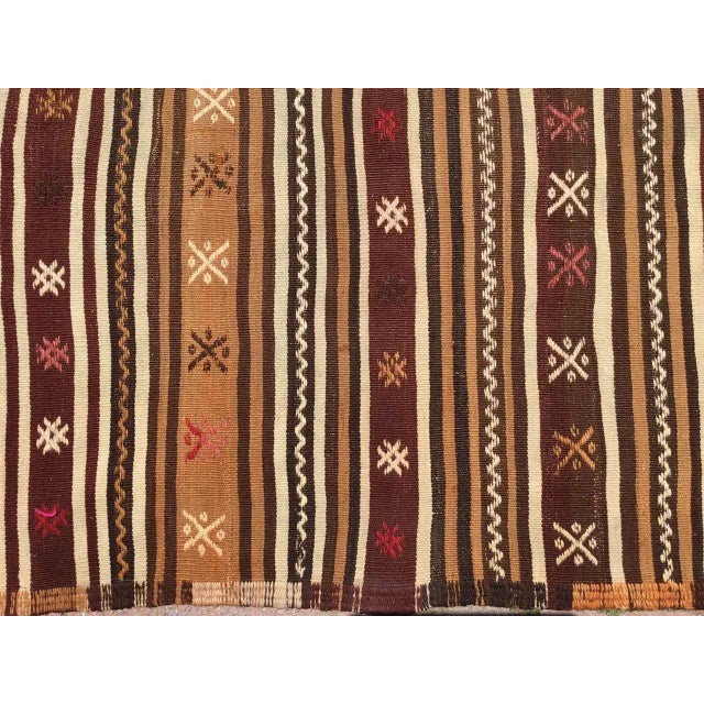 1960s Earth Toned Kilim Rug - 55" X 77" For Sale In Raleigh - Image 6 of 10