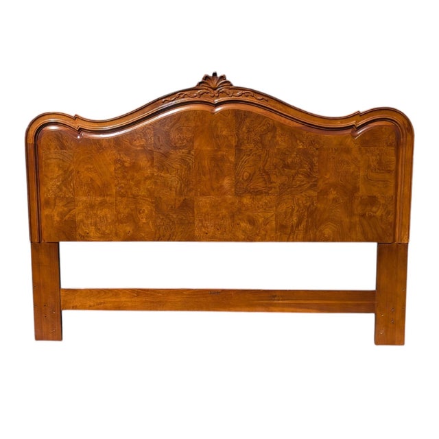 Henredon Vintage Henredon Louis XV Style Burl Wood King Headboard & Bombe Nightstands, Set of 3 (Circa 1980s) For Sale - Image 4 of 18