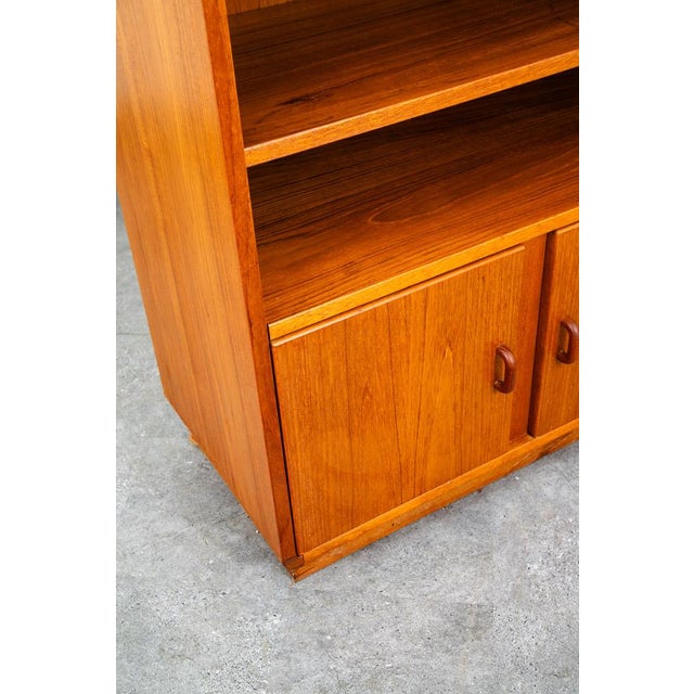 Mid Century Danish Modern Bookshelf Media Cabinet Teak Shelves 2 Doors MCM Shelf For Sale - Image 11 of 12