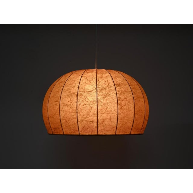 1960s Large Round Beige Cocoon Pendant by Achille Castiglioni for Hille, Italy, 1960s For Sale - Image 5 of 15