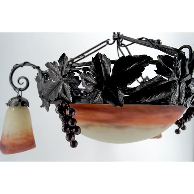 1920s Art Deco Chandelier in Wrought Iron and Blown Glass from Muller Frères Lunéville, France, 1920s For Sale - Image 5 of 18