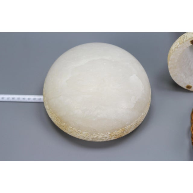 Mid-Century Modern Alabaster Mushroom Lamp, Italy, 1950s For Sale - Image 16 of 18