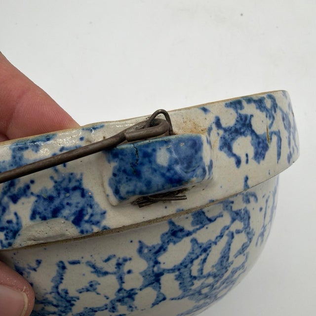 19th C. Antique Blue Spongeware Stoneware Bowl W/ Wire Bale Wooden Handle For Sale - Image 9 of 12