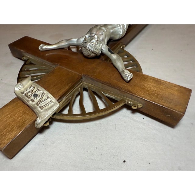 Wood Large Vintage Church Used Wood Brass Ceremonial Processional Crucifix Cross For Sale - Image 7 of 13