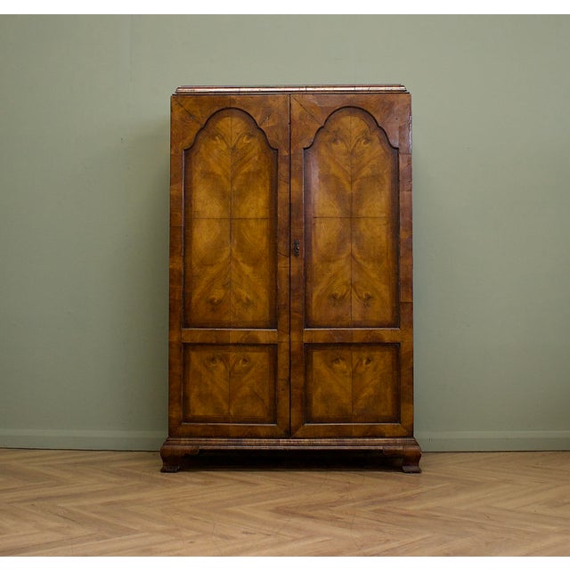 Vintage Art Deco Wardrobe in Burr Walnut, 1920s For Sale - Image 11 of 11