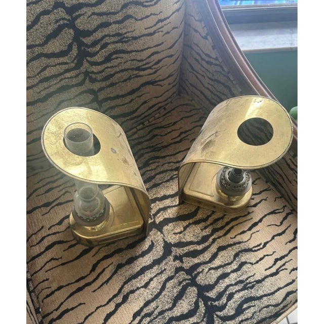 Vintage Den Haan Rotterdam d.h.r. Holland Brass Nautical Wall Oil Lamps – Pair For Sale In Naples, FL - Image 6 of 8