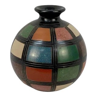 Emmanuel Maldonado Nicaraguan Pottery Vase For Sale
