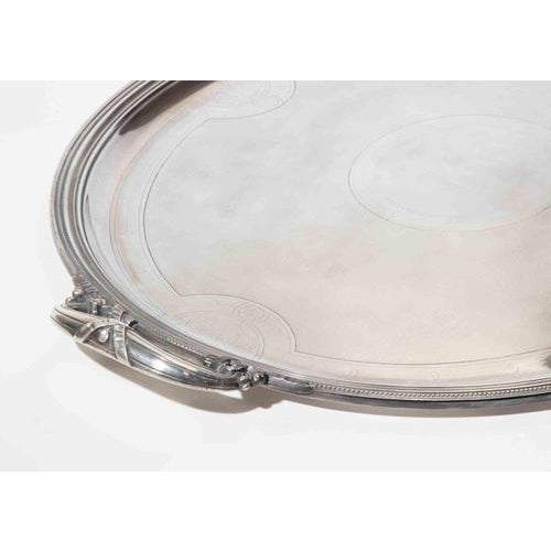 1970s Large Vintage Silver-Plated Oval Serving Tray with Ornate Handles from Christofle, 1970s For Sale - Image 5 of 9