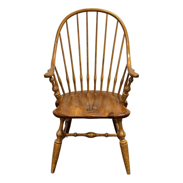 Ethan Allen Country Craftsman Bowback Windsor Armchair For Sale