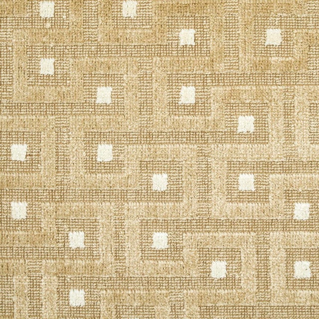 Contemporary SAMPLE - Schumacher Lalano Linen Velvet Fabric In Gold Patina For Sale - Image 3 of 3