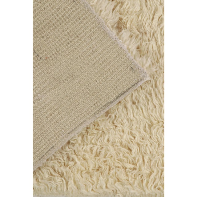 Textile Rug & Kilim’s Moroccan Style Shag Rug in Creamy High-Pile For Sale - Image 7 of 8