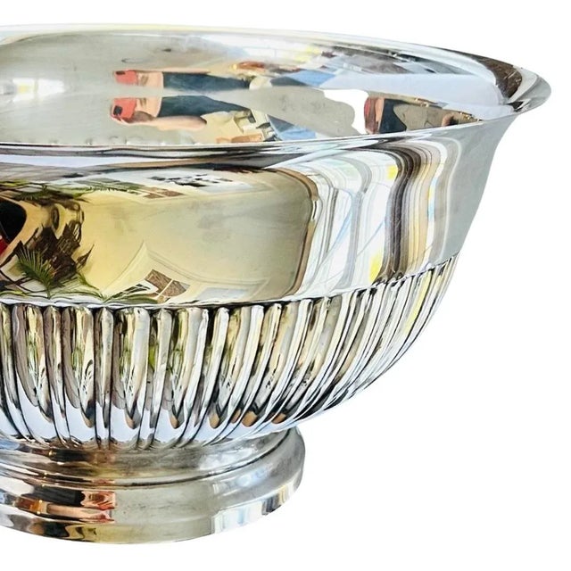 Mid 20th Century Towle Silversmiths Fine Vintage 1950s Large Silver Footed Bar Tub / Champagne / Wine Cooler For Sale - Image 5 of 9
