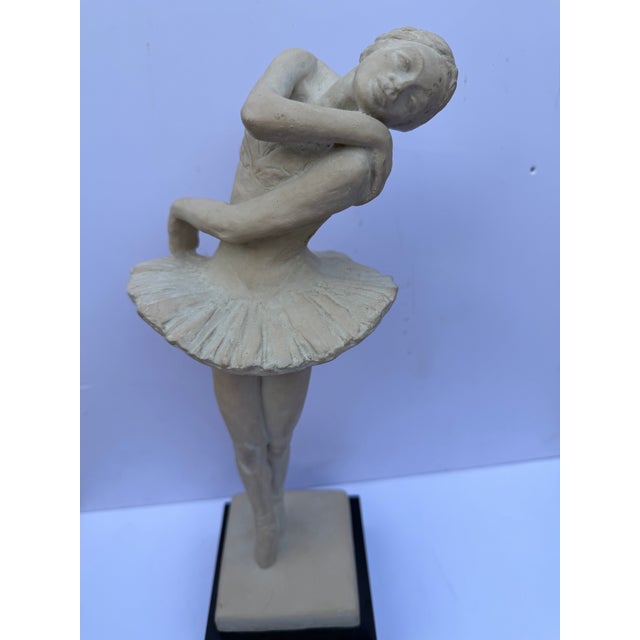 1980s Vintage 1985 Austin Productions "On Point" Ballerina Sculpture by Klara Sever For Sale - Image 5 of 12