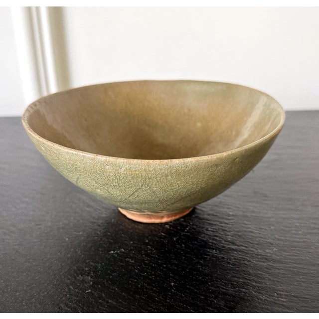 Celadon Ceramic Lotus Bowl Korean Goryeo Dynasty with Tomobako For Sale - Image 15 of 15