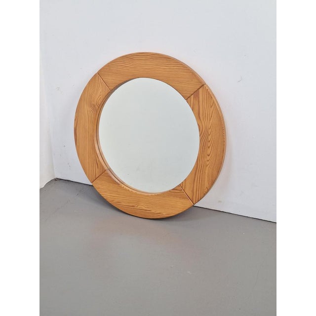 1970s Vintage Scandinavian Pine Wood Round Mirror, 1970s For Sale - Image 5 of 9