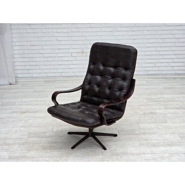 Scandinavian Swivel Armchair in Patchwork Leather, 1970s For Sale - Image 16 of 18
