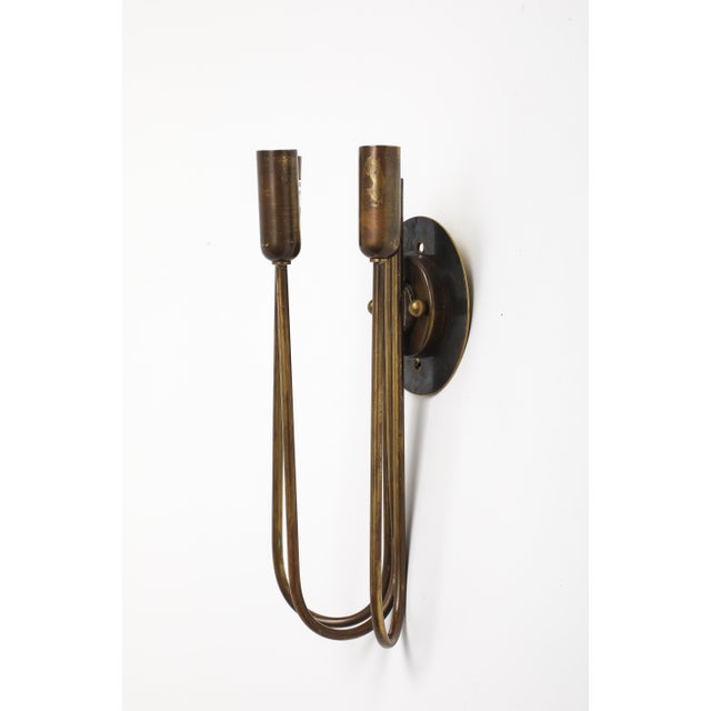 1940s Italian Brass Wall Light For Sale - Image 4 of 16