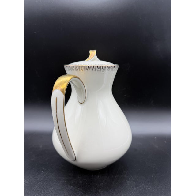 Service from Winterling Marktleuthen Bavaria, 1960s, Set of 26 For Sale - Image 11 of 15