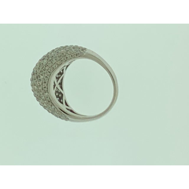 A classic, Cocktail ring Approximately 1 Ct natural Pink sapphire and Approximately 4 Ct Diamond 18 Karat White gold Ring...