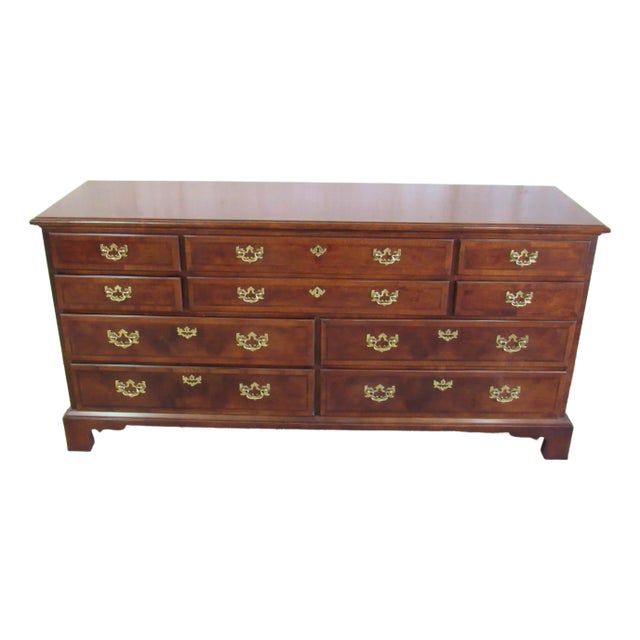 1980s Henredon Aston Court Mahogany Dresser Mahogany Banded For Sale