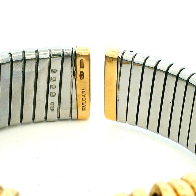 Gold 1990s Bulgari Parentesi Tubogas 18k Gold & Stainless Steel Cuff Bracelet For Sale - Image 8 of 12