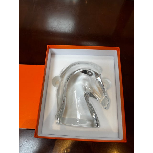 Modern Saint-Louis for Hermès Crystal Horse Head Sculpture - "Pour Hermès" - Perfect Condition, Original Box For Sale - Image 3 of 9