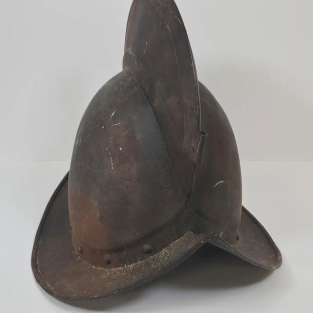 Gothic Antique 17th Century Medieval Spanish or German Comb Morion Helmet For Sale - Image 3 of 16