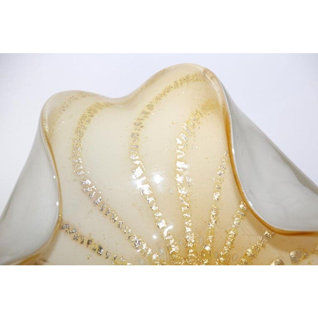 Alfredo Barbini Murano Gold Aventurine Art Glass Bowl Flower Form Italy 1950s For Sale - Image 17 of 18