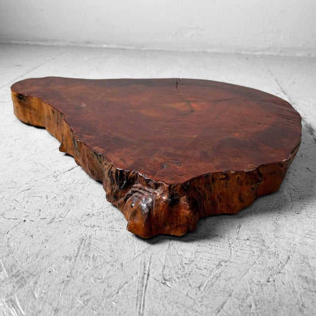 Gorgeous low display/table crafted from Yakusugi (屋久杉) wood (Cryptomeria japonica). The cedar tree trunk exhibits a...